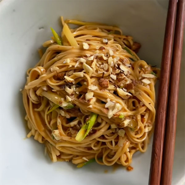 Peanut & Chilli Vinegar Noodles