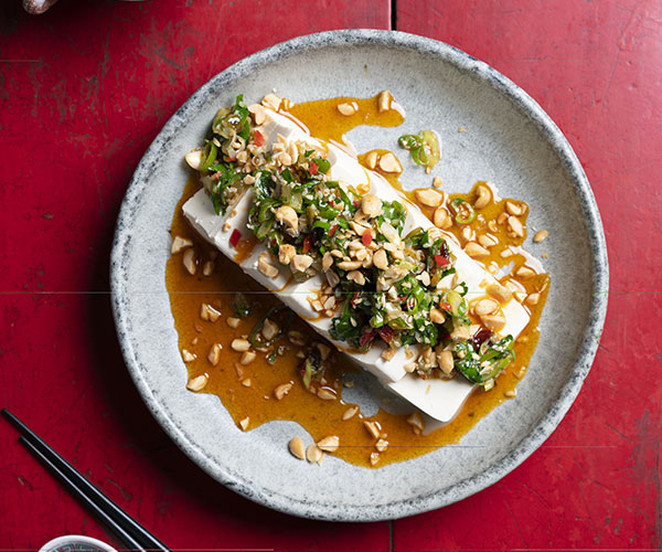 Chilled-silken-tofu-with-spring-onions,-chopped-pickles-and-chilli-vinegar-2